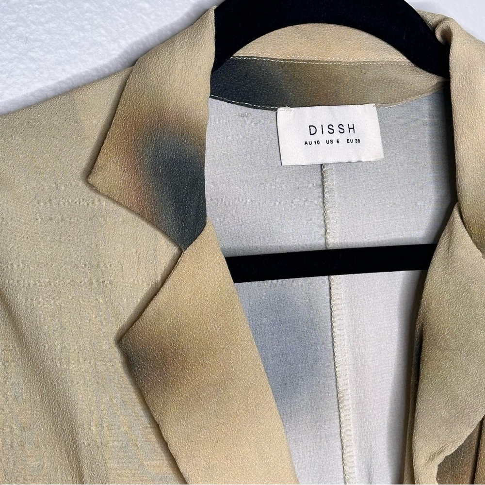 DISSH Henley Tie Front Shirt Beige Black Abstract Print US 6 - Picture 8 of 12